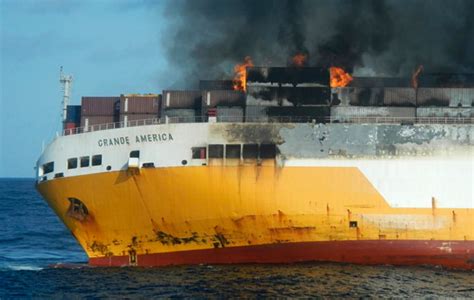 Container Ship Carrying 2,000 Cars Sinks In Atlantic Ocean