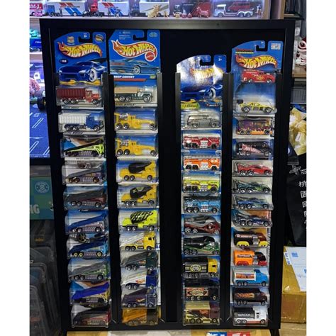 Khung N P Treo Xe Hot Wheels Full Card Basic Ch Khung N P Gi Ng H Nh Kh Ng Bao G M Xe Ang