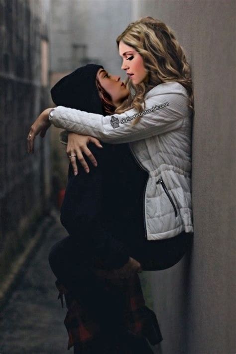 Modern Day Clexa Edit Credits In Photo Lesbian Hot Lesbian Women Lesbian Girls Gay Girl