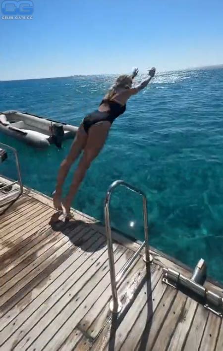 XFibii Nude Pictures Onlyfans Leaks Playboy Photos Sex Scene Uncensored