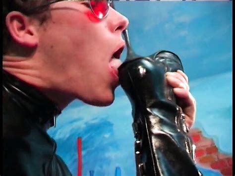 Incredible Brunette Lady Takes Cock Inside Her Pussy And Hand In Her