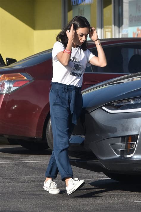 Mila Kunis Hot The Fappening Leaked Photos