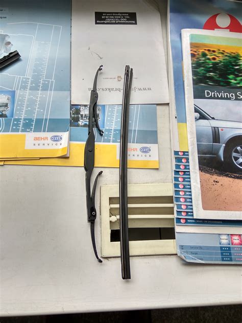 Резинка заднего дворника — Hyundai Tucson (JM), 2 л, 2012 года | своими ...