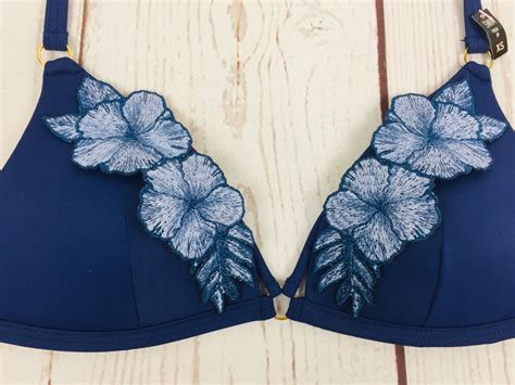 Victoria S Secret Victorias Secret Bikini Oberteil Blau Blumen Gr XS NEU Kleiderkorb Ch