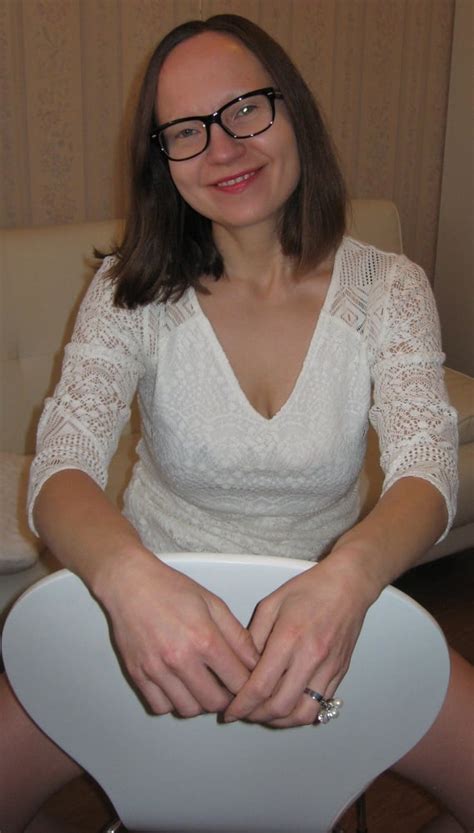 Nerdy Wife 546 1000 Porn Pic