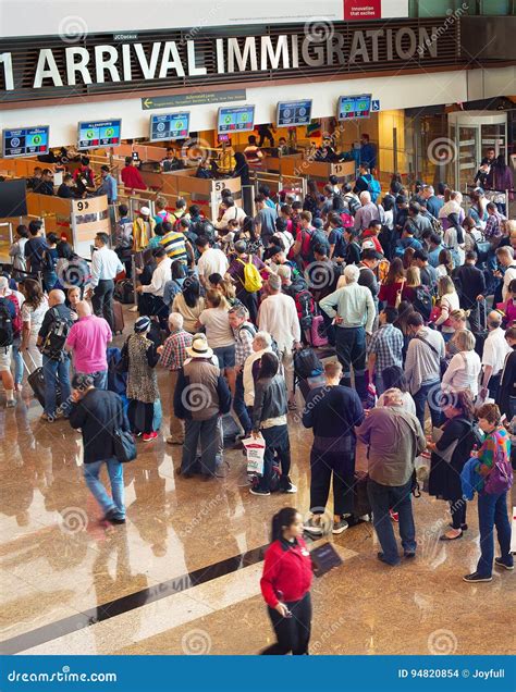 Queue at Airport Immigration, Singapore Editorial Stock Image - Image