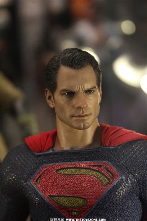 新品消息 HOT TOYS蝙蝠俠對超人正義曙光超人1 6 比例珍藏人偶 Toys Zone D 玩具兄弟 Figures Price List Reviews