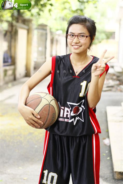 L M Quen V I Nh Ng Hot Girl B Ng R Ptth Chuy N Ng