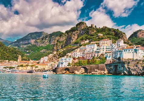 Amalfi Coast Guide Map And Towns To Visit Travelperi