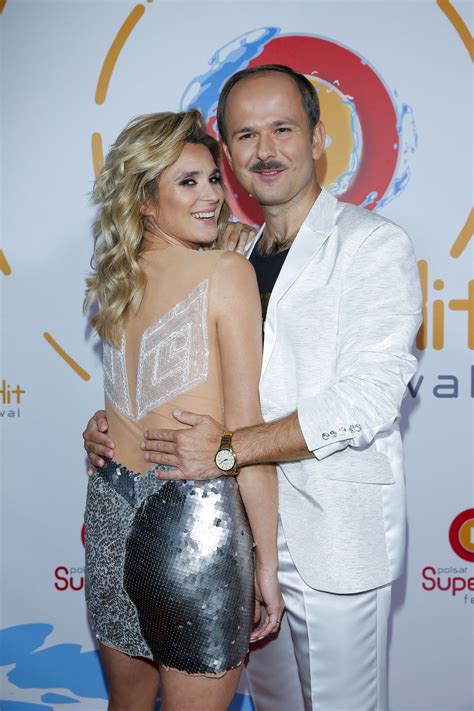 Magdalena Kajrowicz Ona S Awomira W Bikini Patrz Lewandowska Znowu Na Wakacjach Kozaczek