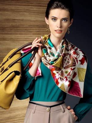 Шейный платок из шелка: как завязывать шейные платки