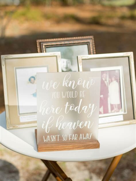 15 Ways To Honor A Deceased Loved One At Your Wedding