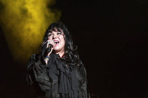 Ann Wilson Net Worth - One Of The Top Heavy Metal Vocalists