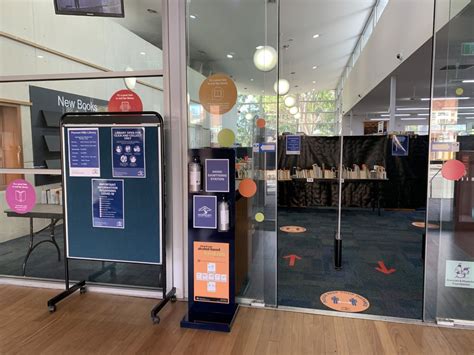 Pennant Hills Library Entry During Covid 19 Pandemic Hornsby Shire