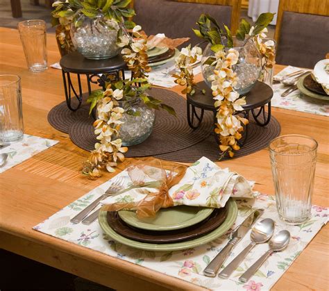 Pin By Eliza Burke On Longaberger Pottery Place Table Settings