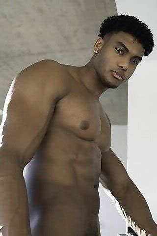 Roger David Rivas Gay Pornstar BoyFriendTV