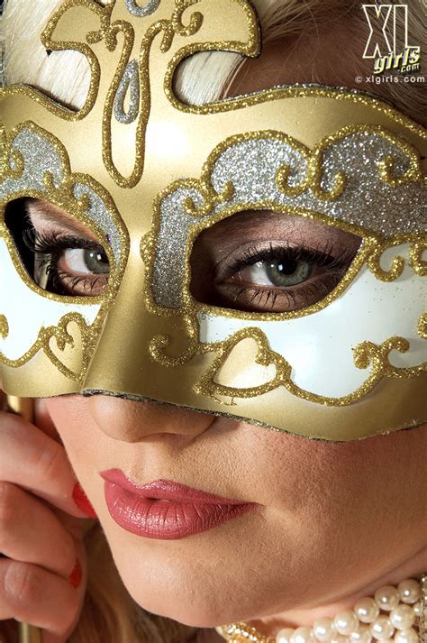 Bailey Santanna Trips Back In Time As A Lady In Waiting Porn Pictures XXX Photos Sex Images