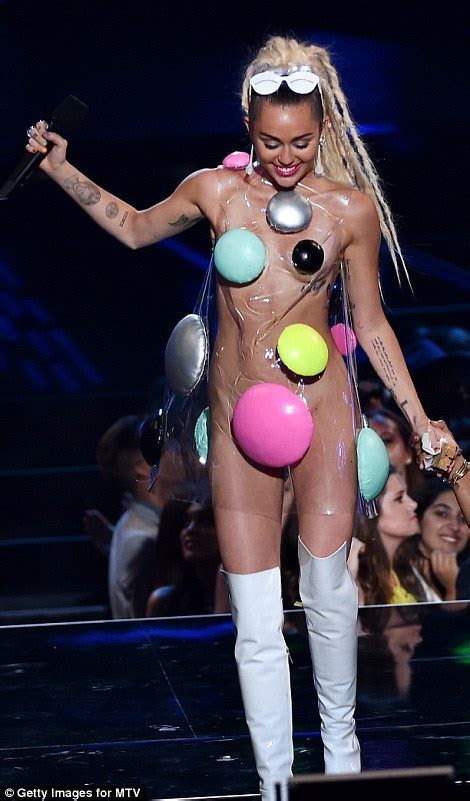 Vma Host Miley Cyrus Puts Her Naked Ambition On Show In Bare Breasted Outfit Daily Mail