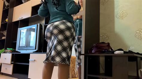 Stepmom Wore A Tight Skirt And Anal Sex In A Big Ass XVIDEOS
