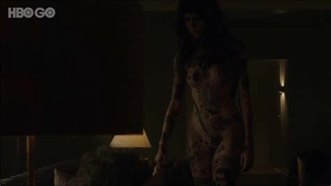 Psi Nude Pics Page 1