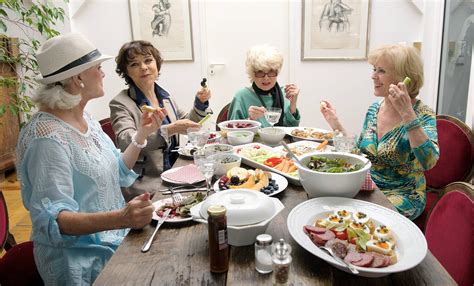 Natürlich gibt es Liebe und Sex im Alter Es wird immer schöner B Z Stimme Berlins