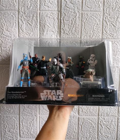 Star Wars: The Mandalorian Deluxe Figure Set (Disney exclusive ...