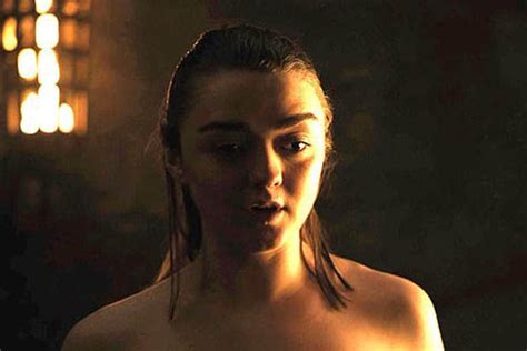 Game Of Thrones Sophie Turner Makes Seriously Crude Joke About Arya Stark Sex Scene Daily Star