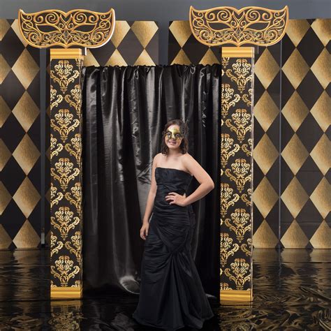 Фотозона черно золотая - 65 фото