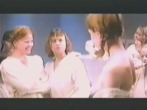 Naked Amalie Dollerup in Nonnebørn