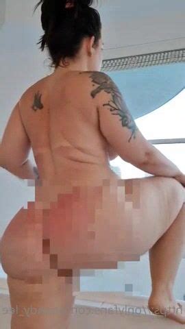 Mandy Lee Busty PAWG Spread Her Booty Cheeks To Shows Her Pussy Onlyfans Video ViralXXXPorn