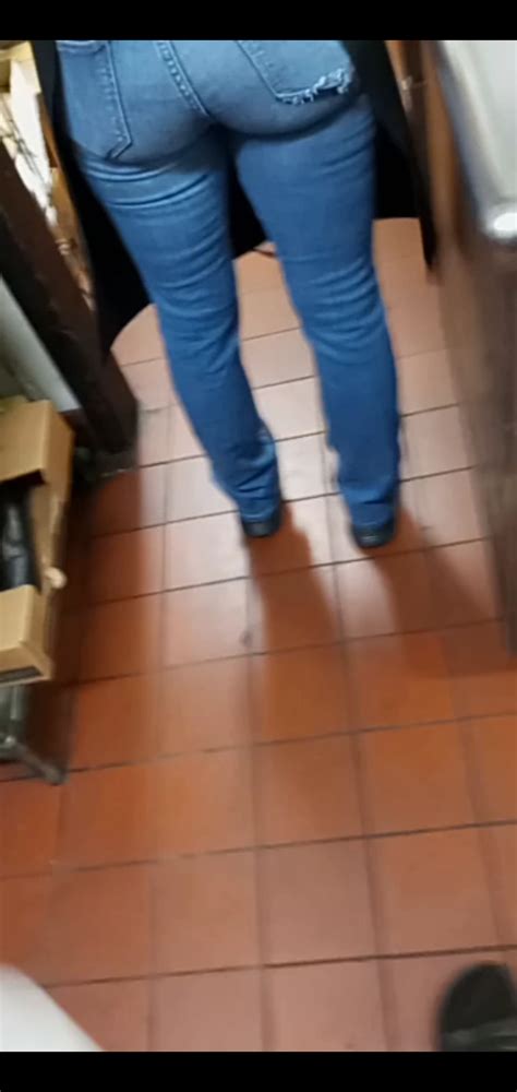 Aunts Ass At Work Scrolller
