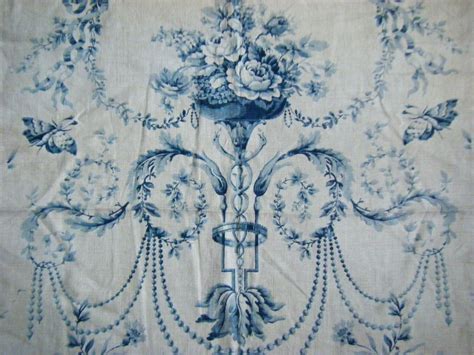 French Wallpaper Pattern - Pattern Matching Algorithms