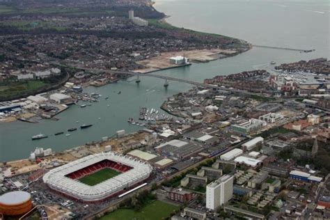 Southampton FC Ground & Tickets – worldsoccerpins.com