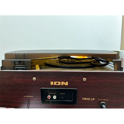 「已售出」ION Audio Trio LP 老上海古董黑膠唱片機-全新已拆盒 | 蝦皮購物