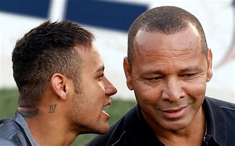 El padre de Neymar Yo dudé de ir al PSG él quiso arriesgar