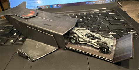 Mattel Hot Wheels Dc Comics Justice League Batman Batmobile Sdcc Exclusive Values Mavin