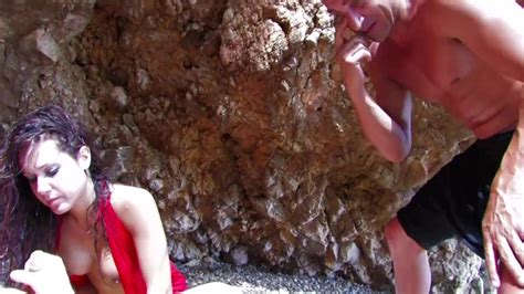 Brand New Busty Brunette Having Sex With Two Males Cnn Amador