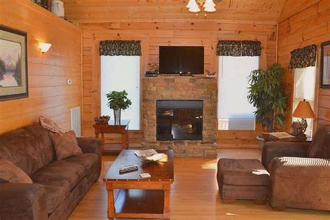 Sevierville Vacation Rental Bear Naked Cozy Enough For 2 Indoor