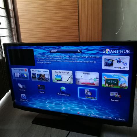 Samsung Series 5 32 inch LED TV, TV & Home Appliances, TV ...