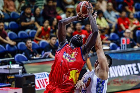 Pba Rain Or Shine Keeps Hot Streak Survives Tnt Abs Cbn News