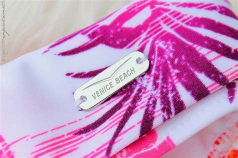 Badeanzug oder Bikini das ist hier Frage Sommer Special Beauty Blog von Fräulein