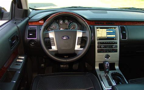 2010 Ford Flex Photos 39 The Car Guide