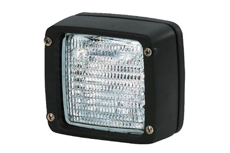 1GA007506111 Lampa Robocza Kwadratowa H3 Przednia Sklep Rolniczy