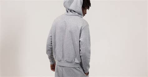 unique ways  wearing  hoodie wearing  hoodie