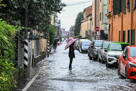 Maltempo A Milano Allerta Meteo Arancione Per Rischio Idrogeologico E