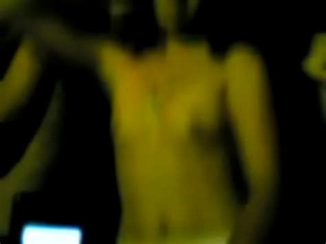 Thai Coyote Topless XVIDEOS