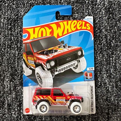 Hot Wheels Nissan Patrol Custom Shopee Malaysia