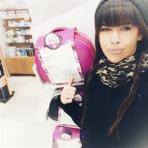 Ίνα Λαζοπούλου Θυμάστε το sex symbol των 90s Πώς είναι σήμερα LifeViews