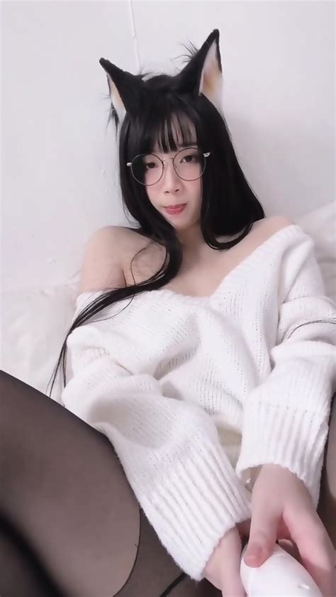 落落Raku Pussy Masturbation 2