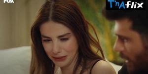 Ozge Gurel Bikini Scene In Mr Wrong Tnaflix